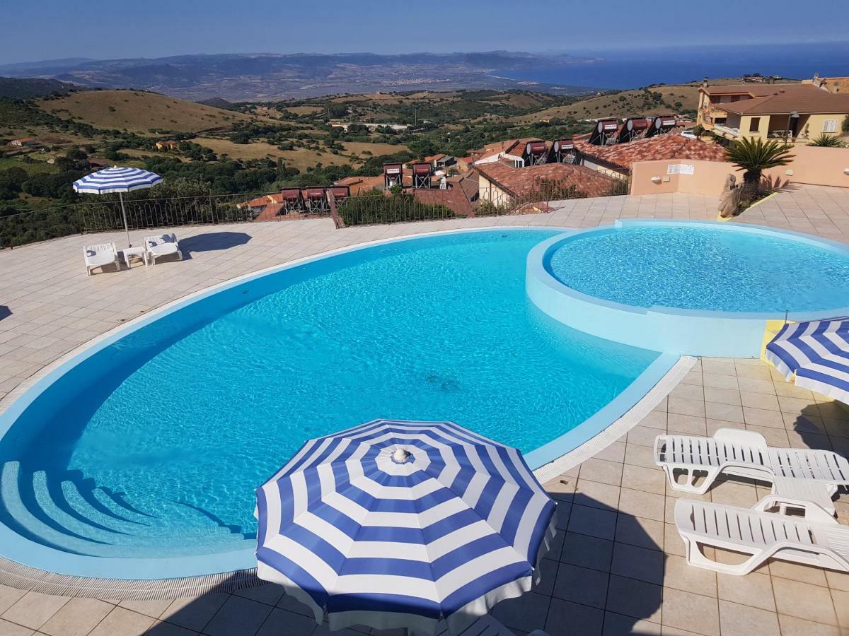 Residence Pala Stiddata With Panoramic Swimming Pool Trinità dʼAgultu 外观 照片